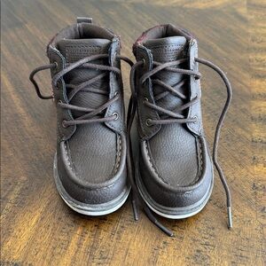 Boys Levi's Brown High-Top Boots size 10 Lace up Faux Leather Outdoors